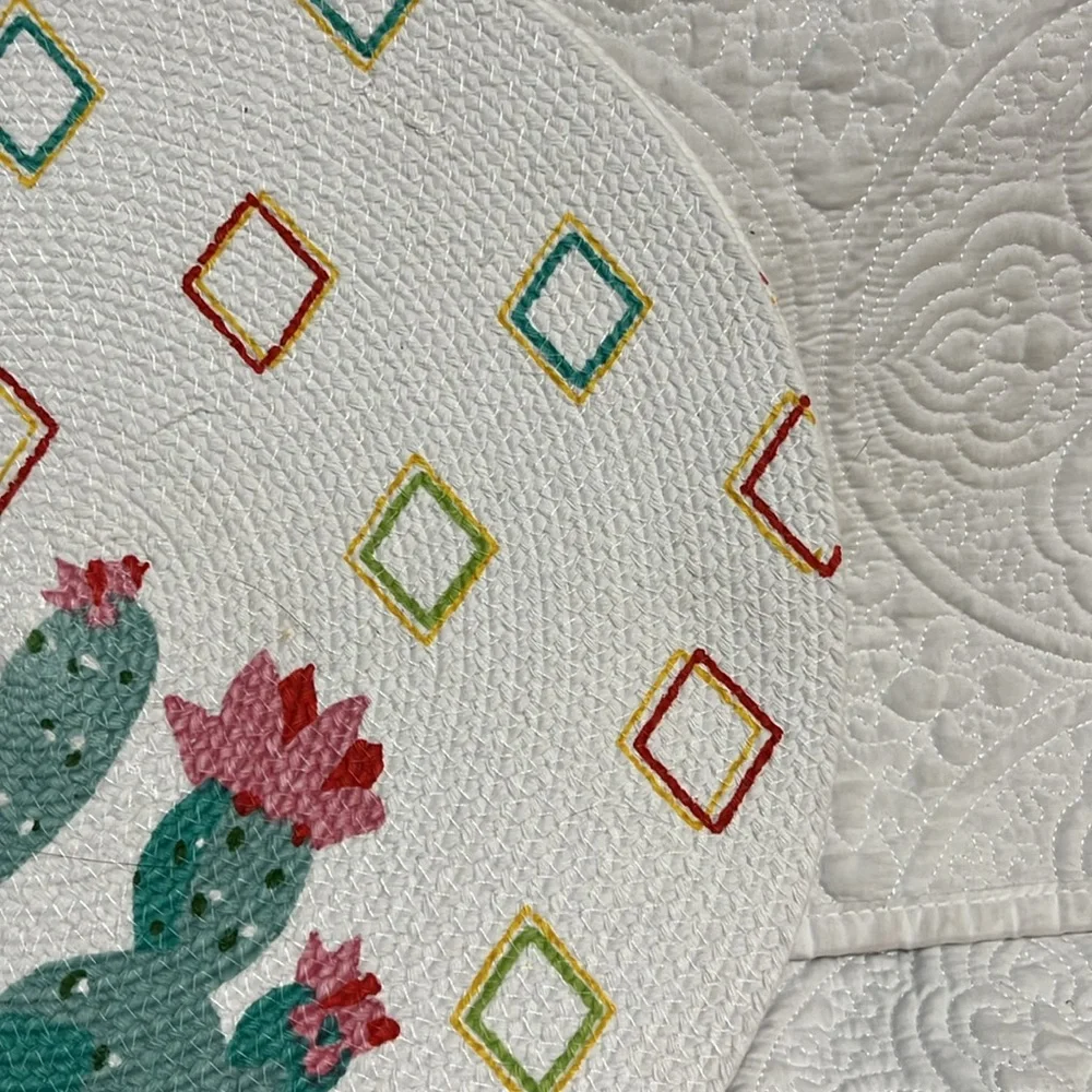Kay Dee Designs braided round placemats, set‎ of 3